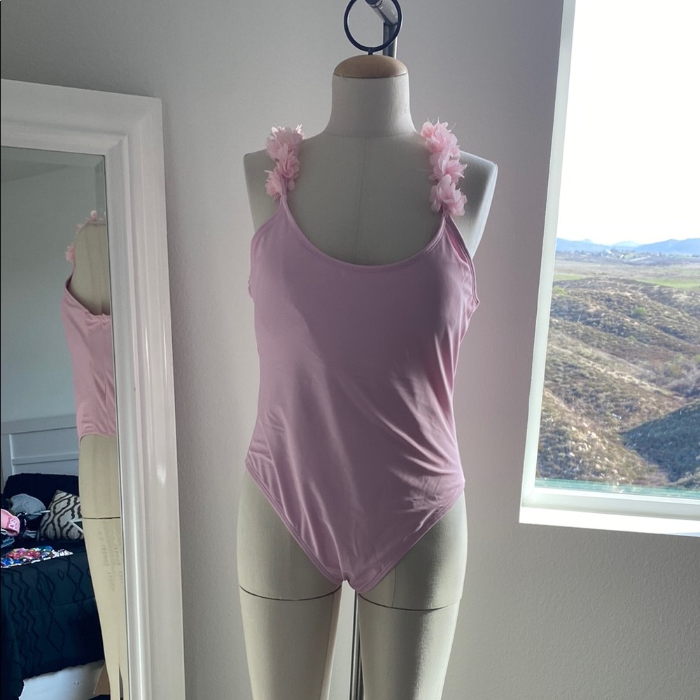 Pink Floral Strap swimsuit